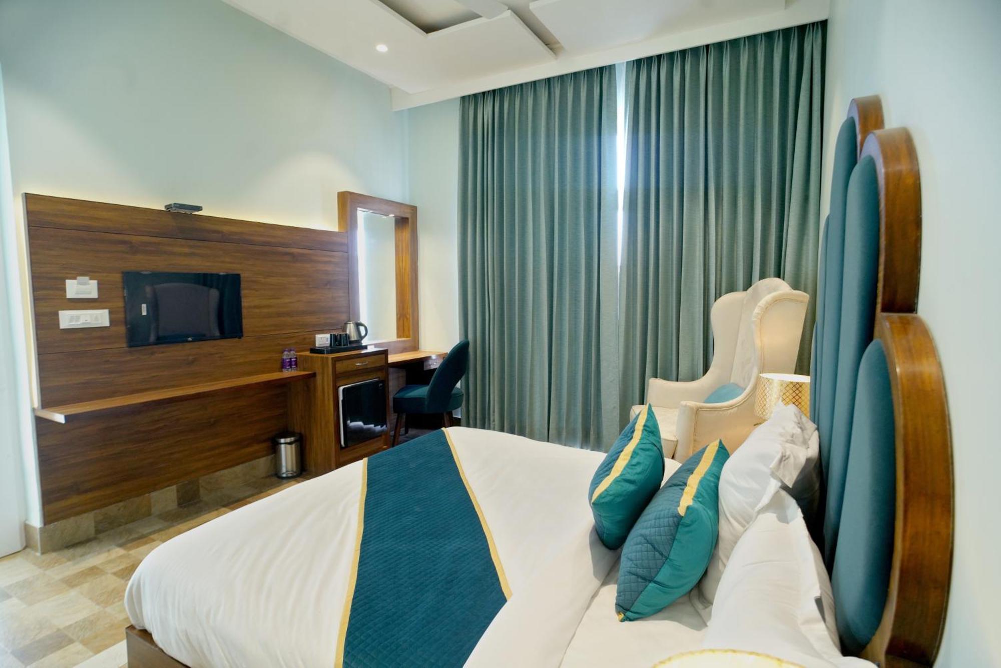 5 States Resort 암리차르 외부 사진
